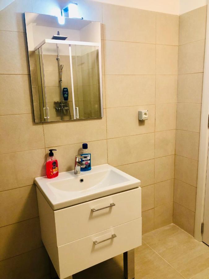 Ultra-Central Modern And Big Apartments In Union Square U41-U44 Тимишоара Экстерьер фото